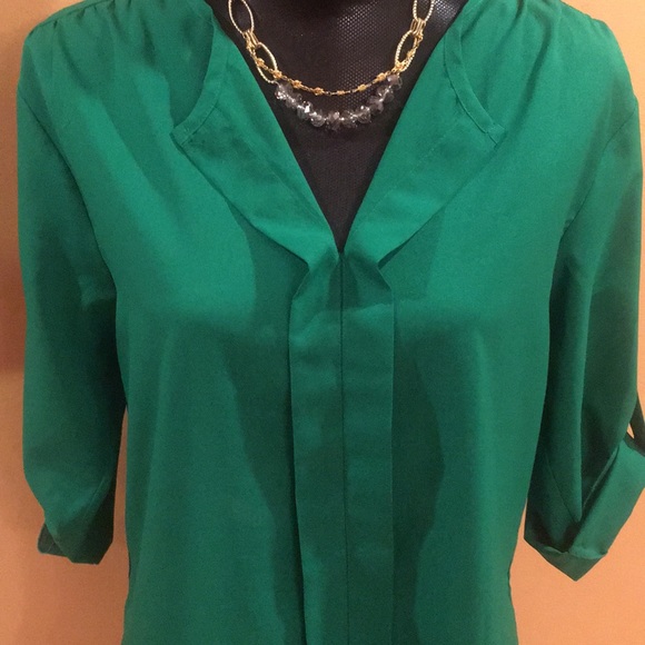 🍍Blouse🍍 - Picture 3 of 5